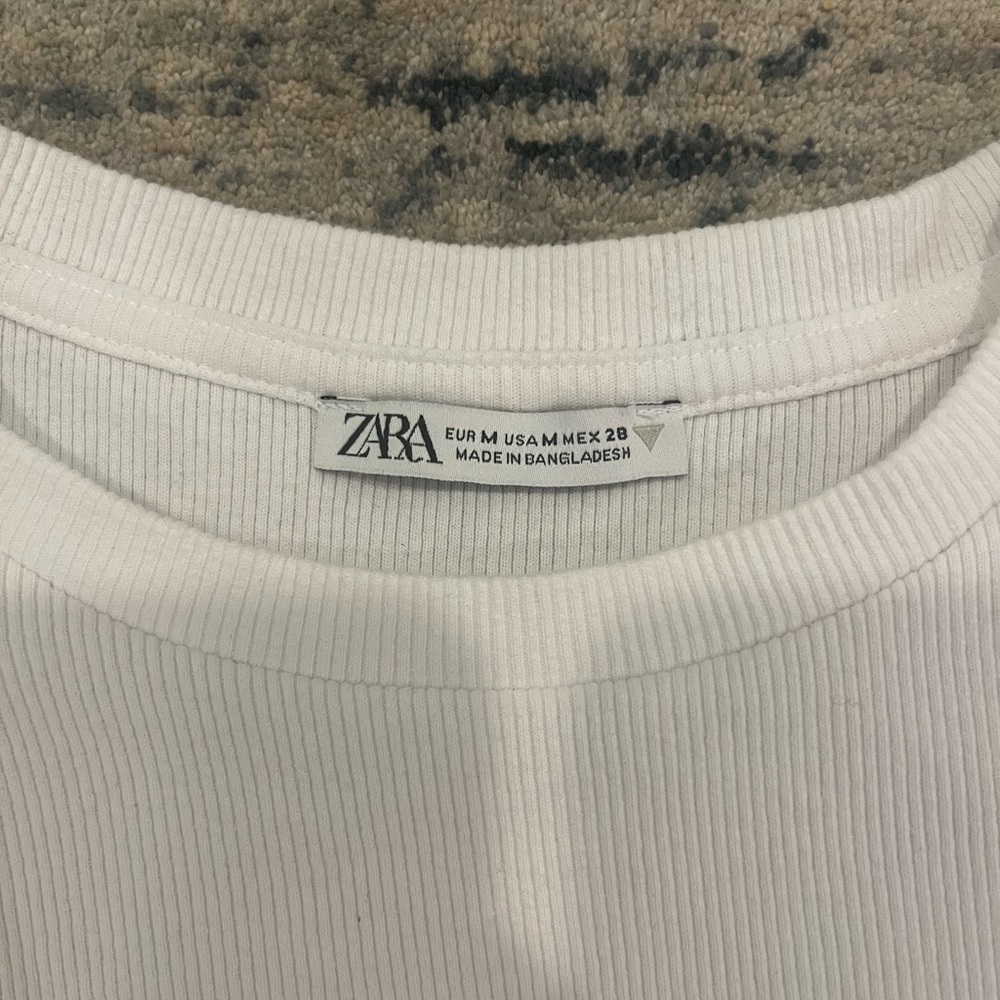 Zara White Ruffle Top - Picture 3 of 4